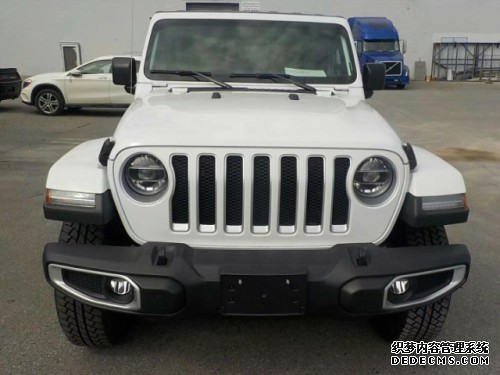 2019款吉普牧马人2.0T 复古越野悍将