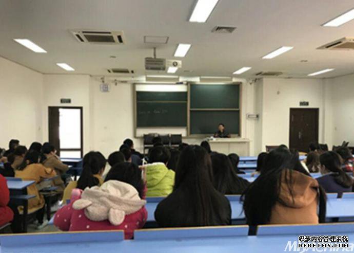 突破重围,再接再厉 ――祝贺我校17级MPAcc案例